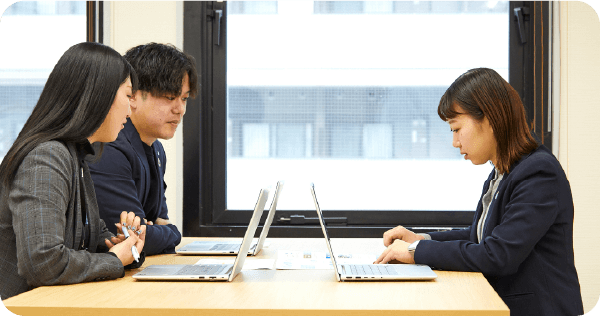 新卒採用